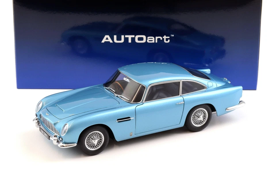 AUTOart 70288 1/18 Aston Martin DB5 Light Blue Pearl Finished Product