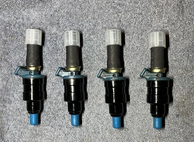 Volvo P1800 164 Mercedes Opel Bosch D-Jet Einspritzdüsen injectors refurbished  - Imagem 1 de 4