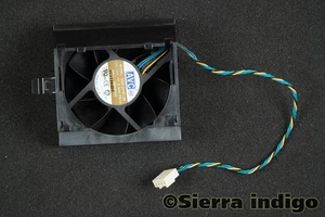 Fujitsu Primergy TX120 S3 Fan holder for 3.5-inch HDDs with DA07020B12MPS19 - Picture 1 of 1