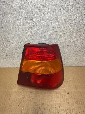 1991 to 1995 Volvo 940 960 Right Passenger RH Side Tail Light Oem L8551 DG - Image 1 of 4