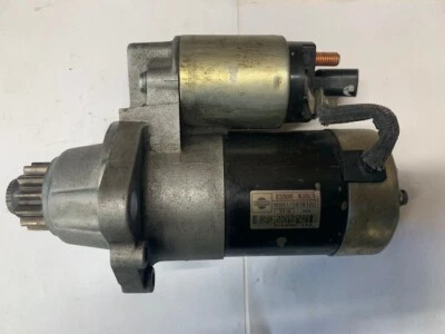 2002 2003 2004 2005 2006  Starter Motor 2.5L (233008J001) Nissan Altima  - Image 1 of 4