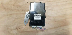 Toyota Verso S Power Management Control Equipment Module 89690-52050 X25G - Imagen 1 de 3