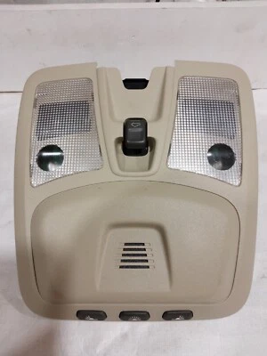 Volvo S60 V70 XC70 XC90 Dome Map Light Console Sunroof Beige 30669622 8685433 - Imagem 1 de 4