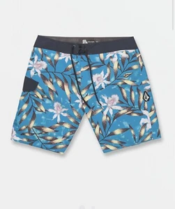 Volcom Tropical Hideout Boys Mod-Tech Trunks Size 20 Retail $40.00 New With Tags - Picture 1 of 4