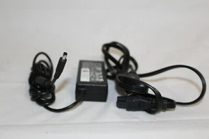 DELL 65W AC ADAPTER HA65N55-00 - Picture 1 of 6