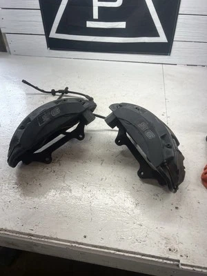 Pinzas de freno delanteras Audi S6 Brembo 2013-2016 OEM 4,0t Foto 1 de 4