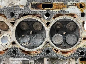 9656249480 133402 Zylinderkopf für Peugeot 207 1.4 16V Kat 2006 - Bild 1 von 4