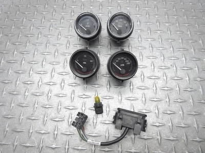 Harley Electra Glide 2007 FLHTCUI temperatura del aire nivel de combustible voltaje medidor de aceite lote Foto 1 de 4