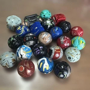 Bakugan Juego de 23 Helios MKII Usado - Imagen 1 de 2