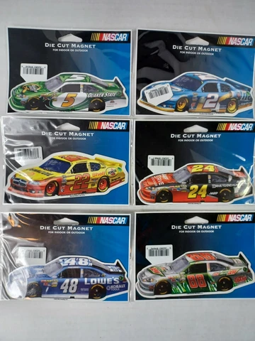 Lot of 6 NASCAR Die Cut Magnets ~ Jeff Gordon ~  Dale Jr ~ Johnson ~ Kahne Cover