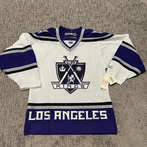 Vtg Los Angeles Kings CCM NHL Hockey Jersey Size Small NWT NOS LA Cover