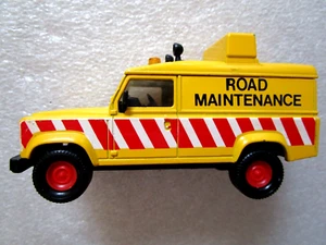 Matchbox 1987 Super Kings SuperKings 110 Land Rover Road Maintenance - Picture 1 of 6