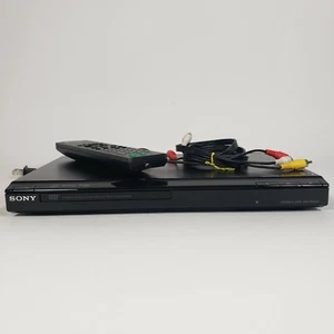 Sony CD/DVD-Player DVP-SR200P schwarz mit Fernbedienung & AV-Kabel - Bild 1 von 12