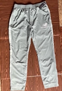 New Balance woman's Jogger Pull-On Size Large Sports Pants - Picture 1 of 12