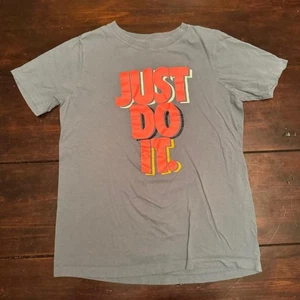 Nike Boy's Blue and Grey T-shirt - Large - Picture 1 of 4