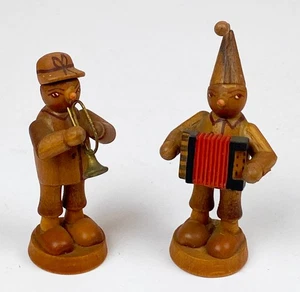 Erzgebirge 2 Musiker Trompeter und Akkordeonspieler Holzkunst - Bild 1 von 6