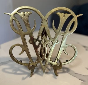 Large Vintage MCM Heavy Brass Trivet VA Metalcrafters Queen Ann Cypher 10.5"x9" - Picture 1 of 20