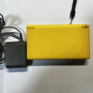 Nintendo DS Lite Edición Pikachu Excelente Estado Edición Limitada - Imagen 1 de 9