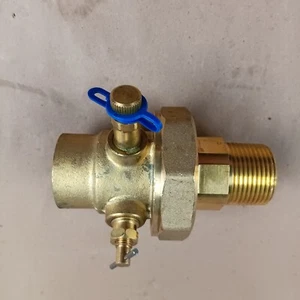 Brass Union w/ Air Vent & PT Port HVAC Fitting 1-1/4" Sweat x 1" Male NPT Union - Picture 1 of 5