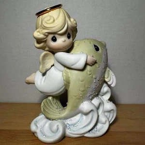 Adorable Precious Moments Fountain of angels chapel exclusive #384844 - Picture 1 of 7