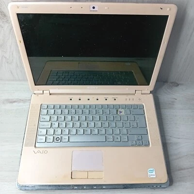 SONY VAIO CR21S LAPTOP - NICHT GETESTET AUF ERSATZTEILE ODER REPARATUREN FÜR TEILE - V.RAR - Bild 1 von 4