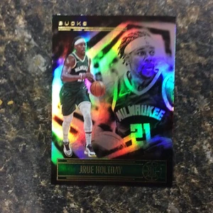 2020-21 Panini Illusions Basketball #102 Jrue Holiday Milwaukee Bucks - Bild 1 von 2