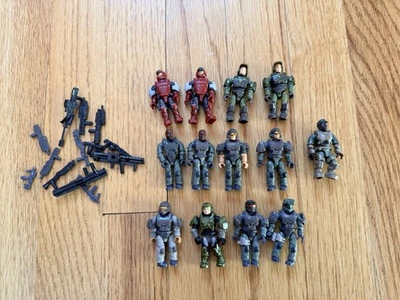 END OF YEAR Clearance Halo Mega Construx Marine Figures - Image 1 of 4