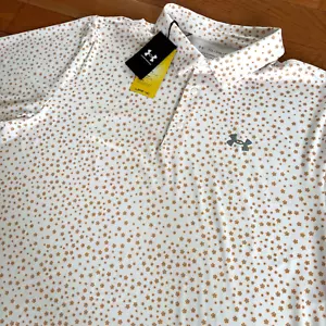 Under Armour Playoff 3.0 Polo Golf Shirt Mens 2XL Floral Print White UPF 40 NWT - Picture 1 of 8