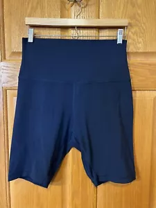 CC67 Lululemon blau hohe Shorts Damen 12 - Bild 1 von 3