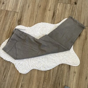 New Alfred Dunner Women  Uptown Girl Grey Stretch Proportioned Short Pants  24W - Picture 1 of 10