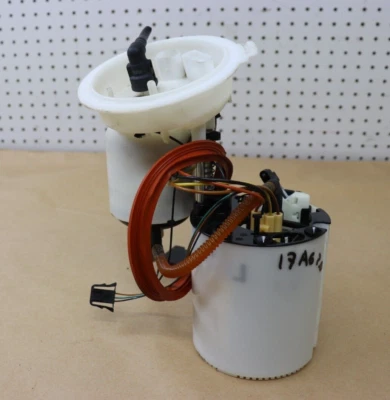 16 17 2017 AUDI A6 FUEL PUMP 4G0919051 2.0T AWD 29K MILE Foto 1 de 4