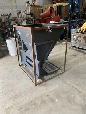 Wolverine Skid Steer Salter Seed Spreader Hydraulic Powered  Cat Bobcat Kubota - Image 1 of 4