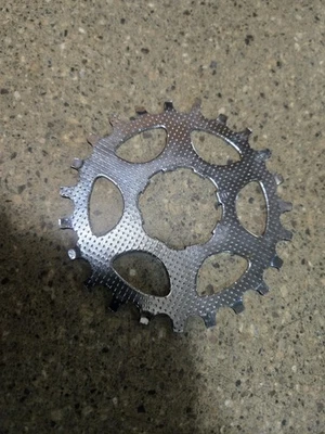 CAMPAGNOLO 8 SPEED CASSETTE SPROCKET 23 TOOTH - NOS EARLY PRE-EXA DRIVE - Image 1 of 2