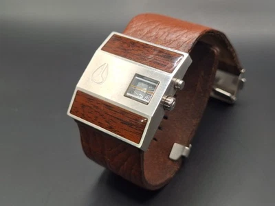 [Para piezas] Estuche marrón NIXON ROTOLOG y correa de cuero marrón [COMO ESTÁ] Foto 1 de 4