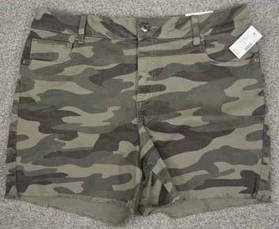 Pantalones Cortos Maurices Camuflaje Para Mujer 14 Tiro Alto Nuevos Con Etiquetas Foto 1 de 4