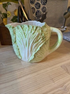 Vintage Green Cabbage Leaf Pitcher Omnibus Taiwan-1.25 Quart-5.5” - Picture 1 of 8
