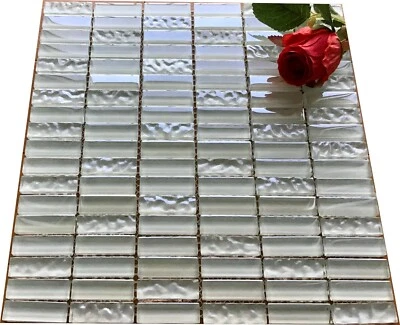 Azulejos de pared de mosaico de vidrio de ladrillo martillado cromado blanco de lujo 300x300x8 mm Precio de venta sugerido por el fabricante £17 Foto 1 de 4