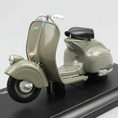 1/18 Maisto Piaggio Vespa 98 Scooter Motorcycle 1946 Bike Diecast Model Gift - Image 1 of 4
