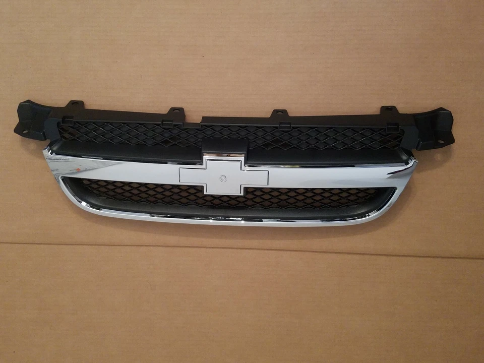 Se adapta a Chevy Aveo 2007-2011 sedán 4 puertas parachoques delantero parrilla nuevo 2008 2009 2010 Foto 1 de 4