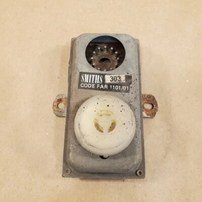 CINTURÓN DE SEGURIDAD SMITHS CAJA LÓGICA 1101/01 Triumph TR6 TR7 Spitfire Jaguar XJ6 XJ12 Foto 1 de 4