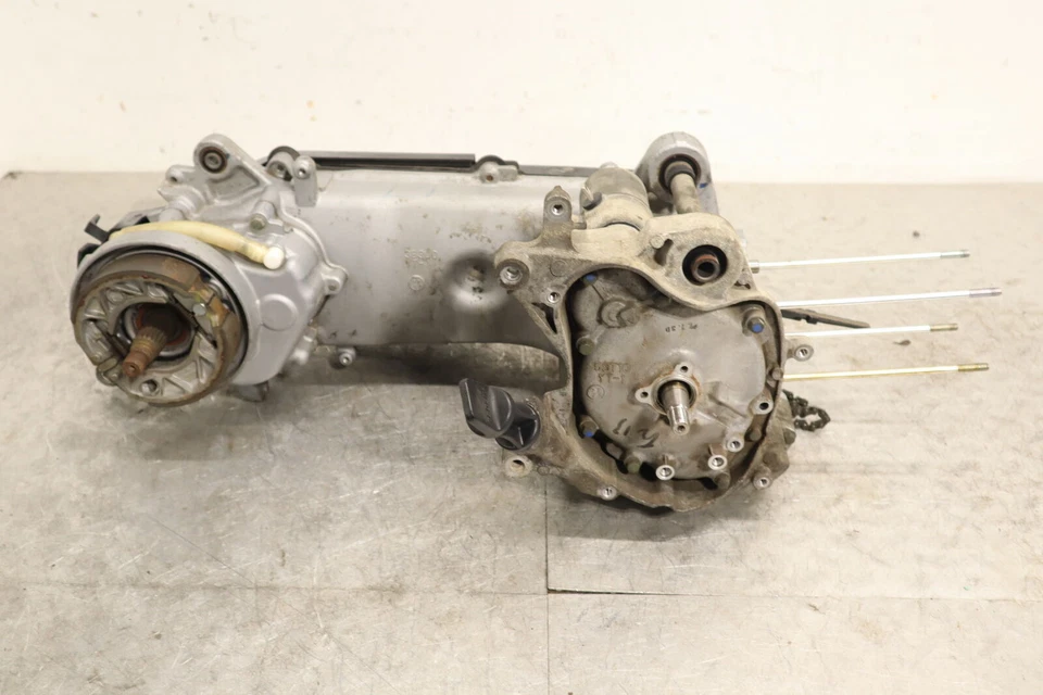 Yamaha C3 XF50 2009 cárteres de motor OEM cárteres de bielas Foto 1 de 4