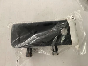 M1078 M1083 Right Outer Door Handle 12417493-001 LMTV FMTV M1078 M1083 RH - Picture 1 of 3