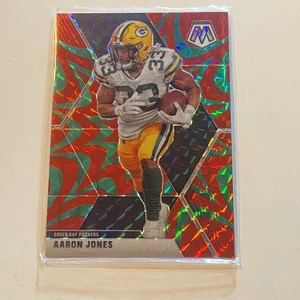 2020 Panini Mosaic - Aaron Jones #82 - NFL Trading Card - Picture 1 of 1