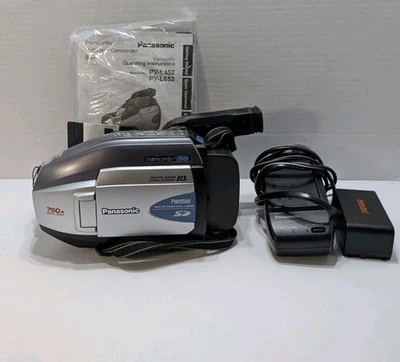 Panasonic PV-L452VHS-C Video Palm Camcorder 750x Digital Zoom VCR Bundle TESTED - Image 1 of 4