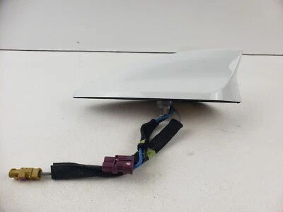 Chevrolet Malibu 2016-2020 techo superior trasero radio aleta de tiburón antena fabricante de equipos originales* Foto 1 de 4