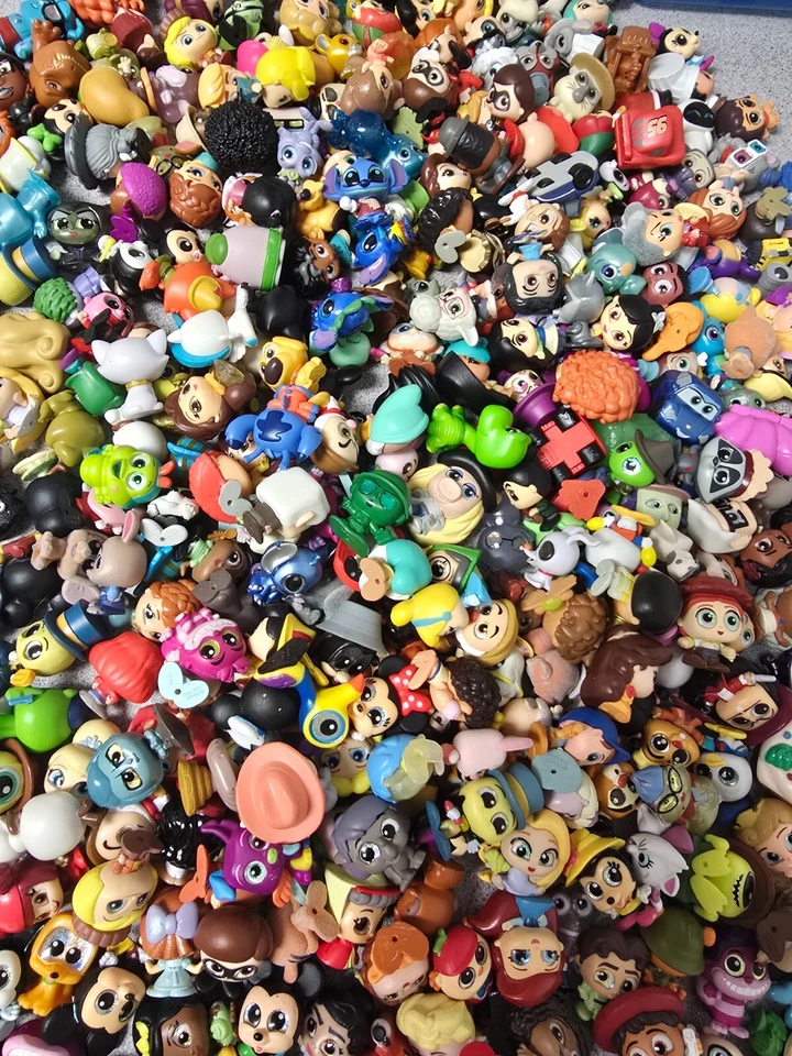 Disney Doorables! YOU PICK! Let's GO Series 1, 2, 3, 4, 5, 6, 7! Buy more & Save - Image 1 of 1