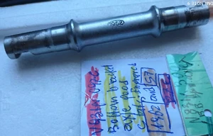 BOTTOM BRACKET SPORTS CHROMED STEEL VERY GOOD STATE - Picture 1 of 7