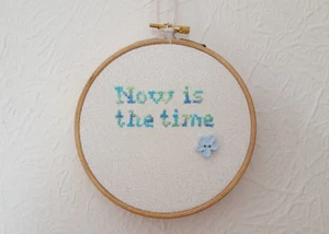 Hand Embroidered Hanging Hoop Art. Motivational Words 5" Diameter New - Picture 1 of 4