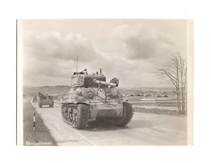WWII (WW2) Original Photo Tank and Military Vehicles on Reichautobaun 1940s READ - Picture 1 of 4