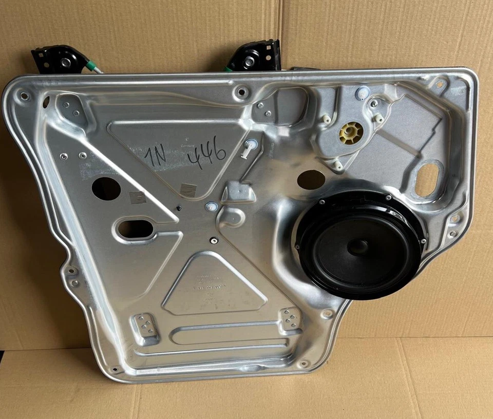 VW T5 T6 Transporter Caravelle California Left Side Window Regulator Front Door — 第 1/1 张图片